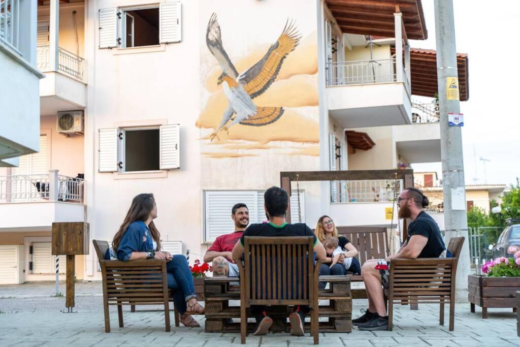 Eagle'S Nest City Apartments آيجيون المظهر الخارجي الصورة